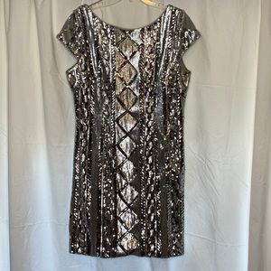 Adrianna Papell silver sequin cocktail dress size 14